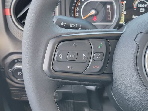 New 2026 Jeep Wrangler Unlimited Rubicon w/ Safety Group image 5