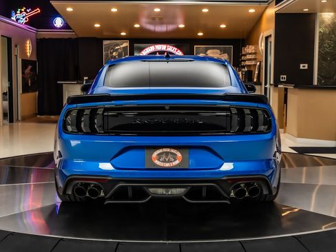 Used 2021 Ford Mustang GT Premium w/ GT Performance Package RWD image 14