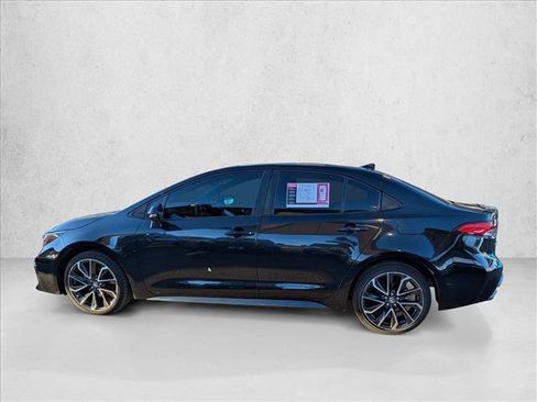 Used 2021 Toyota Corolla SE image 8