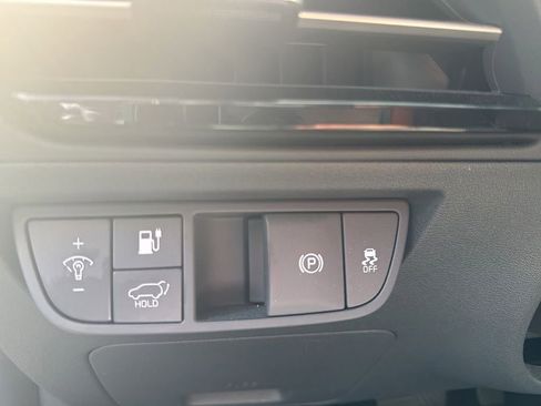 Used 2023 Kia EV6 Wind RWD image 13