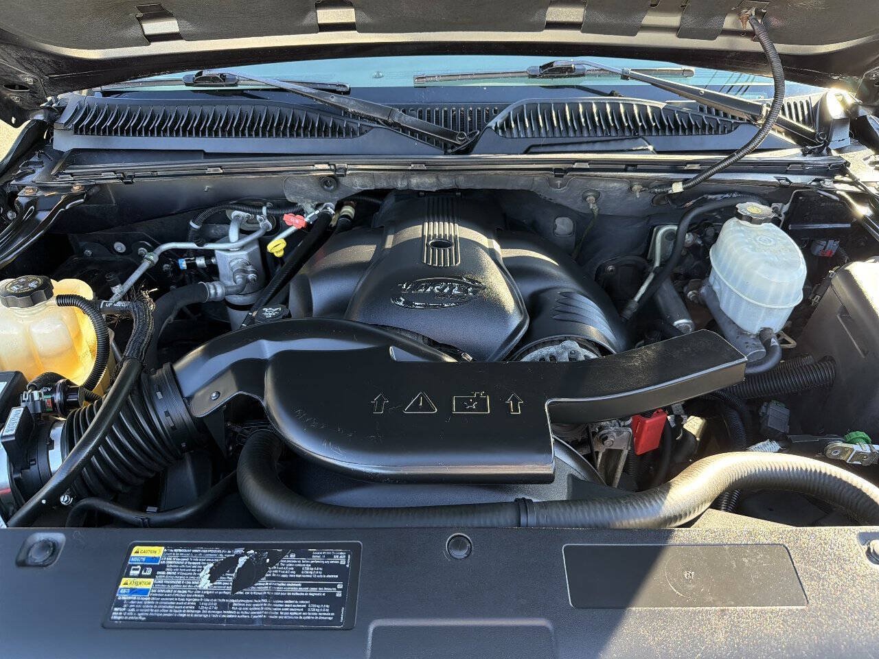 Used 2004 GMC Yukon XL Denali AWD/4WD image 13