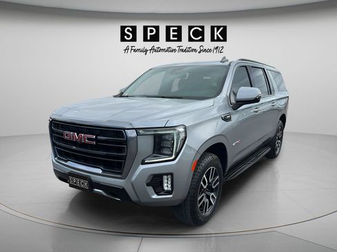 Used 2024 GMC Yukon XL AT4 w/ Technology Package AWD/4WD image 1