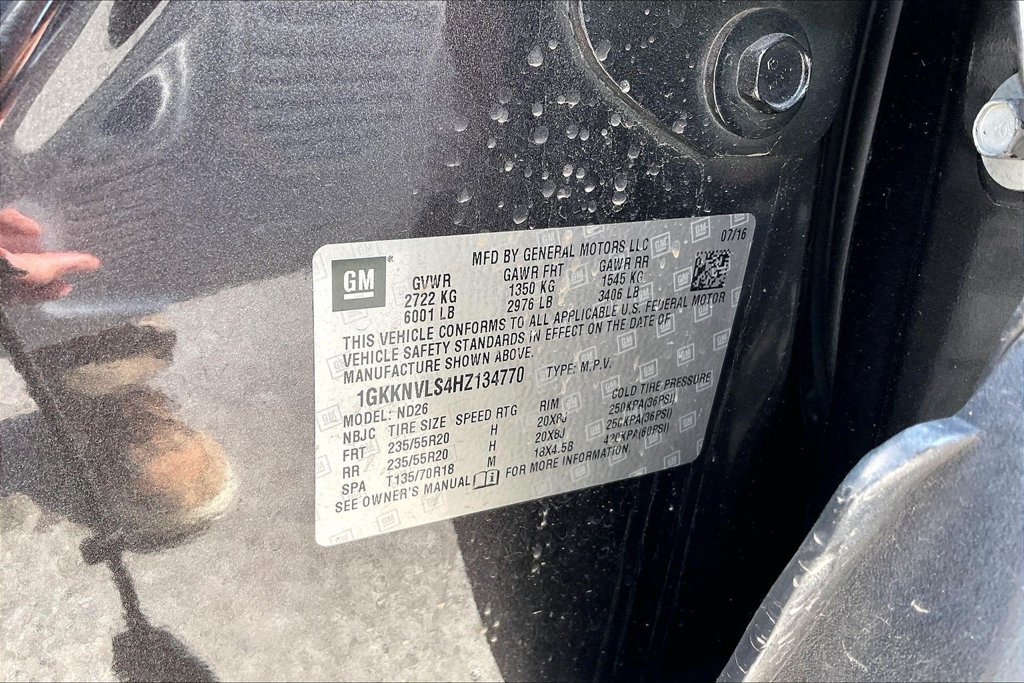 Used 2017 GMC Acadia SLT AWD/4WD image 17