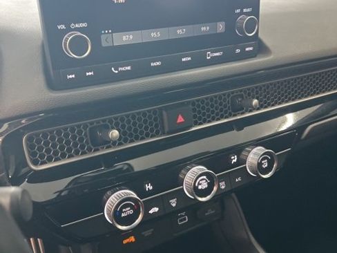 Used 2024 Honda Civic Sport image 23