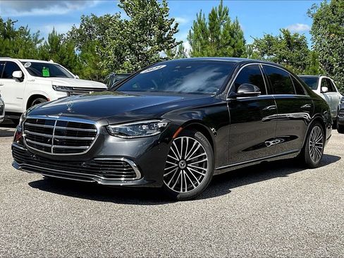 Certified 2024 Mercedes-Benz S 580 4MATIC Sedan image 3