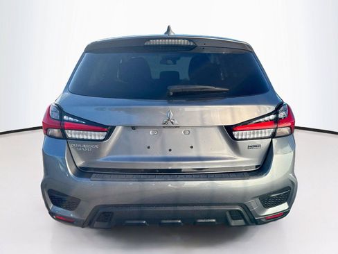 Used 2022 Mitsubishi Outlander Sport LE FWD image 4
