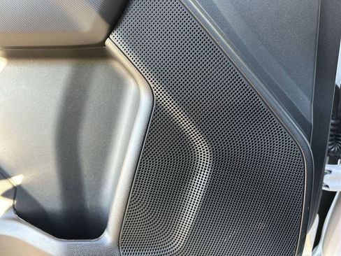 New 2026 GMC Canyon Elevation w/ Convenience Package image 24