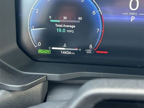 Used 2024 Toyota Land Cruiser image 41