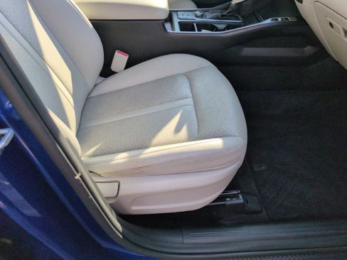 Used 2022 Kia Sorento S w/ Panoramic Sunroof Package FWD image 30