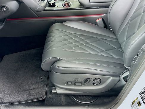 New 2026 Genesis GV80 3.5T e-SC image 21