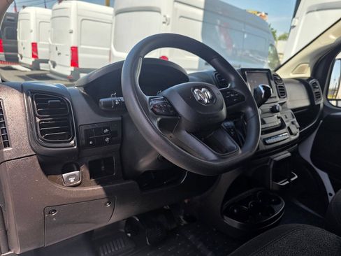 Used 2023 RAM ProMaster 3500 w/ Driver Convenience Group FWD image 16