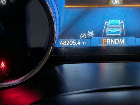 Used 2024 Ford Expedition Max XLT image 18