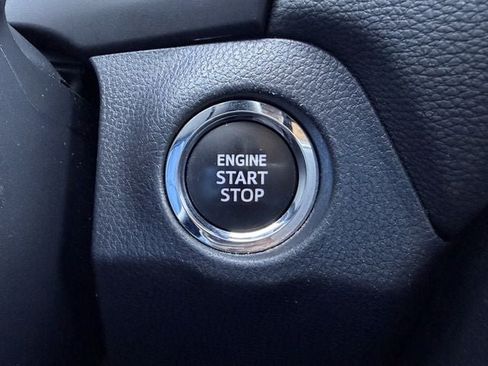 Used 2024 Toyota RAV4 XLE FWD image 20