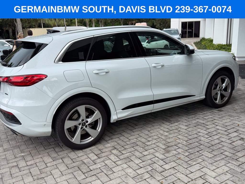 Used 2025 Audi Q5 Prestige AWD/4WD image 4