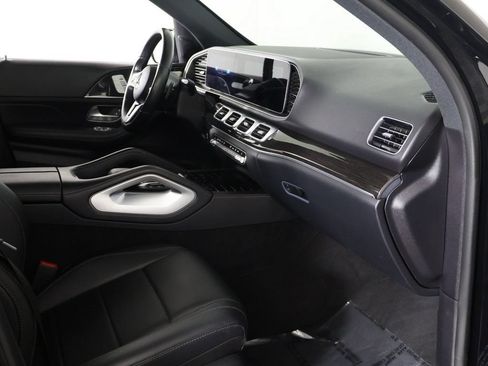 Used 2022 Mercedes-Benz GLE 450 4MATIC w/ AMG Line Exterior image 26