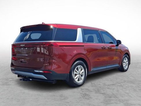 Used 2023 Kia Carnival LX FWD image 6