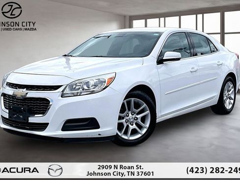 Used 2015 Chevrolet Malibu LT w/ Power Convenience Package FWD image 1