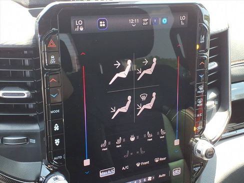 New 2026 RAM 1500 Laramie AWD/4WD image 29