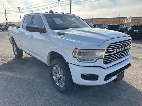 Used 2021 RAM 2500 Laramie image 3