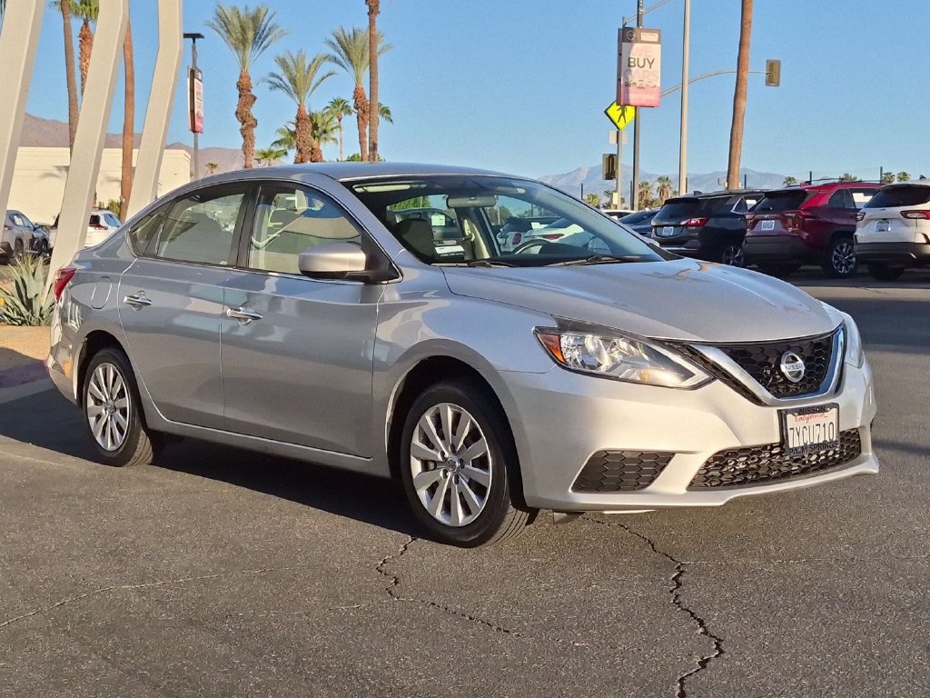 Used 2017 Nissan Sentra S FWD image 6