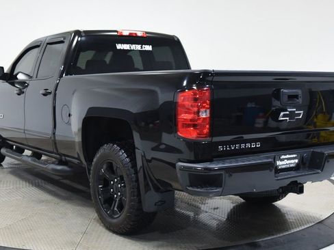 Used 2019 Chevrolet Silverado 1500 LT w/ All Star Edition image 9