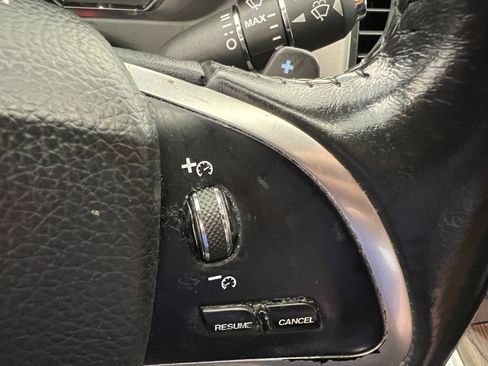 Used 2013 Jaguar XF 3.0 image 24