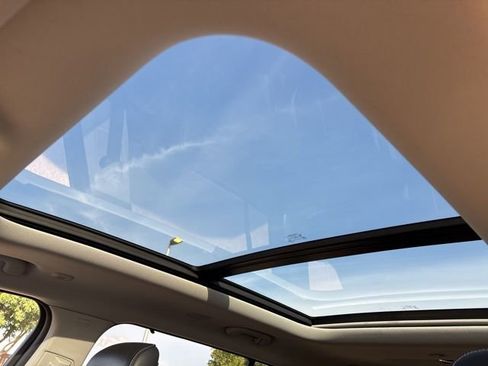 Used 2022 Jeep Grand Cherokee L Limited w/ Luxury Tech Group II image 20