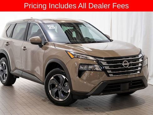 Certified 2025 Nissan Rogue SV FWD image 1