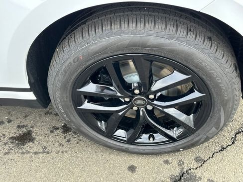 New 2026 Land Rover Range Rover Velar S image 7