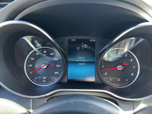 Used 2019 Mercedes-Benz C 300 Sedan w/ AMG Line image 11