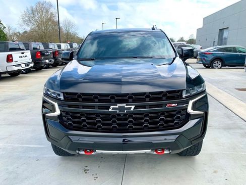 Used 2023 Chevrolet Tahoe Z71 w/ Luxury Package image 2