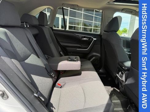 Used 2024 Toyota RAV4 XLE w/ Convenience Package AWD/4WD image 12