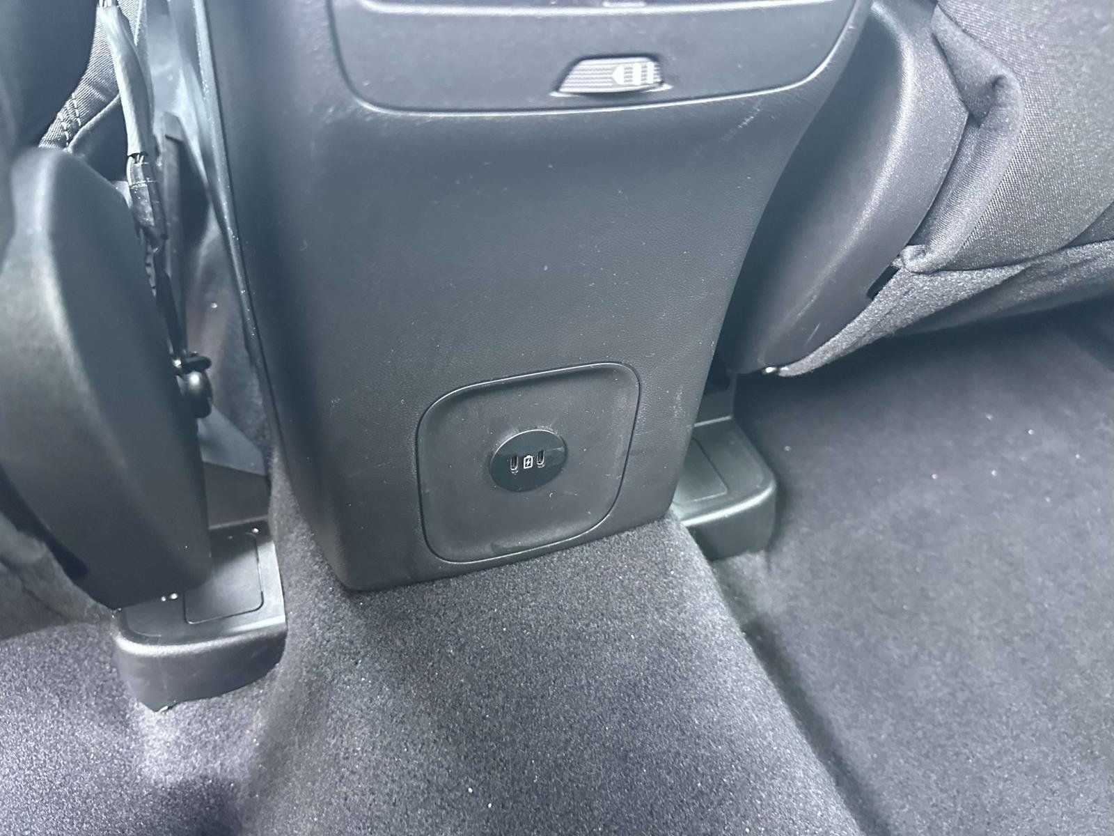 Used 2023 Ford Escape Active AWD/4WD image 11