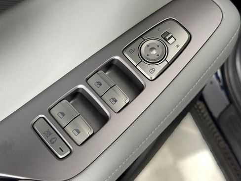 Used 2024 Hyundai Palisade SEL w/ Premium Package image 23