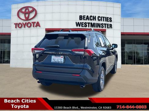 Certified 2025 Toyota RAV4 XLE FWD image 11