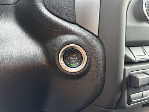 New 2025 GMC Sierra 3500 Pro w/ Convenience Package image 49