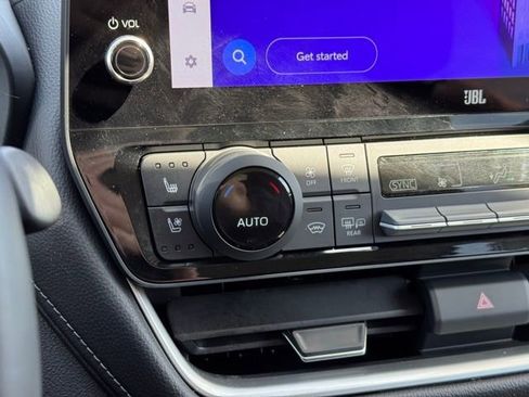 Certified 2024 Toyota Grand Highlander Limited AWD/4WD image 14