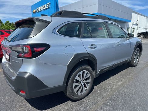 Used 2024 Subaru Outback w/ Popular Package #1A AWD/4WD image 4