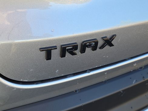 New 2026 Chevrolet Trax LT w/ LT Convenience Package image 22