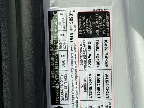 Used 2025 Mercedes-Benz Sprinter 2500 image 31