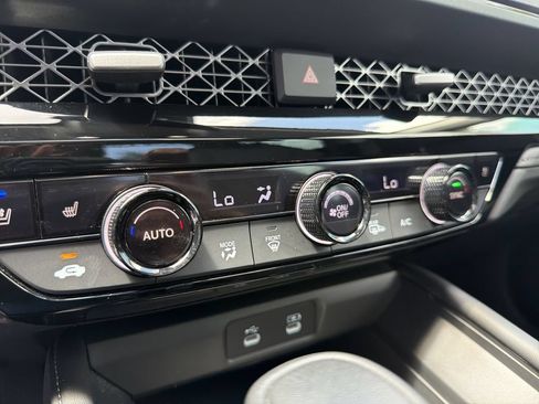 Used 2023 Honda Accord Touring image 34