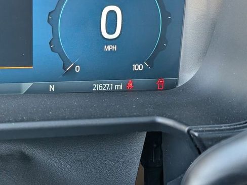 Certified 2024 Ford F250 Lariat w/ Chrome Package image 23