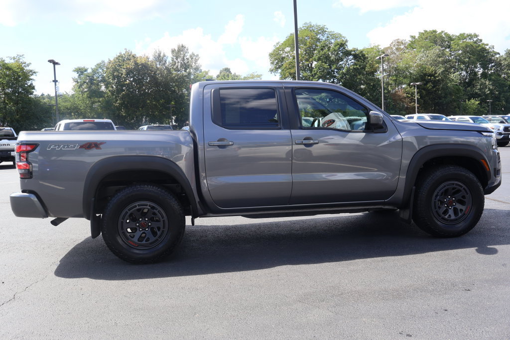 Used 2026 Nissan Frontier PRO-4X AWD/4WD image 9