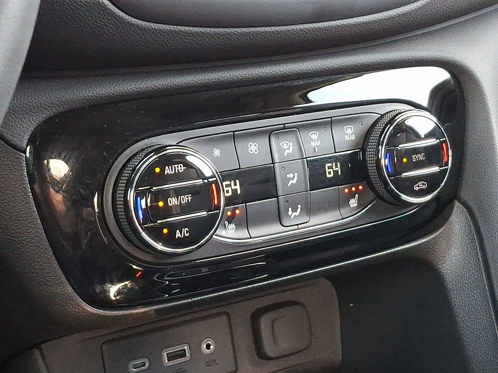 Used 2023 Buick Encore GX Select w/ Sport Touring Package FWD image 16