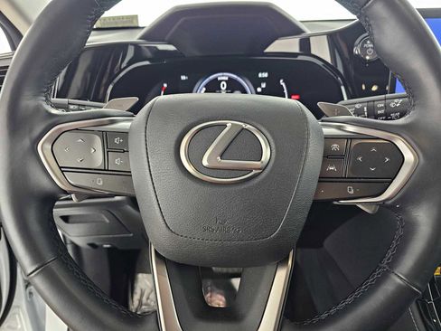 Used 2025 Lexus NX 300h AWD w/ Luxury Package image 22