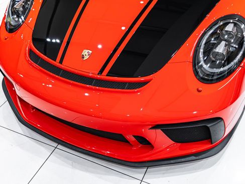 Used 2018 Porsche 911 GT3 image 36