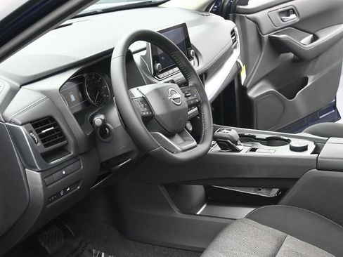 New 2026 Nissan Rogue SV w/ Cold Weather Package image 7