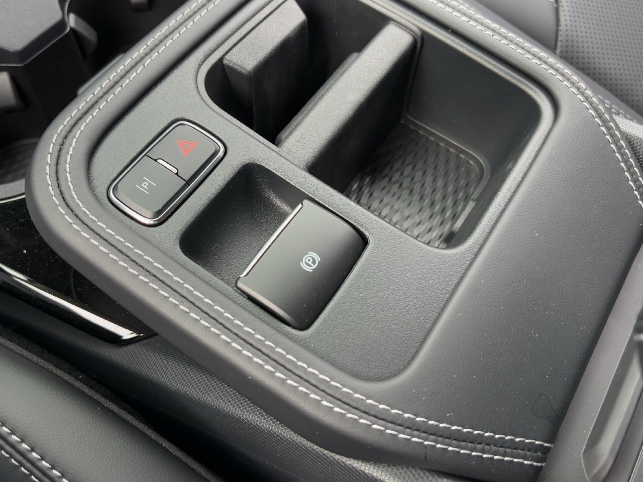 New 2026 Ford Mustang Mach-E Premium w/ Technology Package RWD image 18