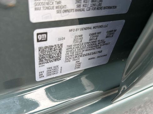 Certified 2025 Chevrolet Silverado 1500 LT AWD/4WD image 42