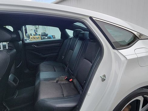 Used 2022 Honda Accord Sport image 22